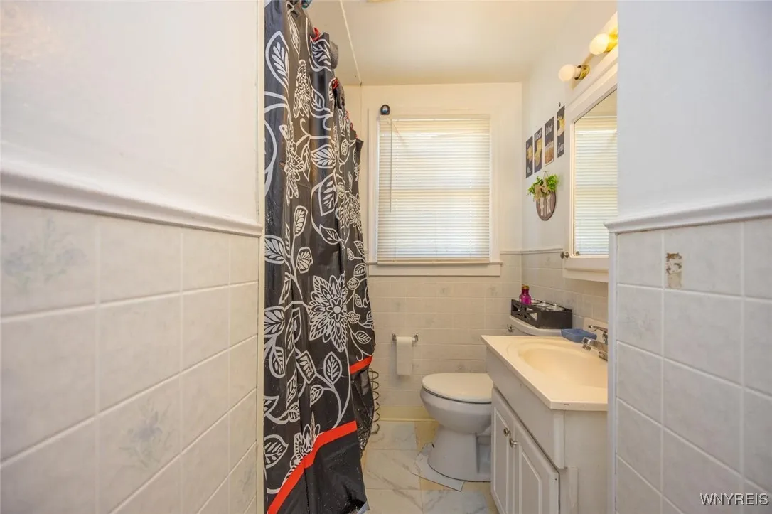 195 Parkhurst Boulevard, Tonawanda, New York 14223, Tonawanda, New York 14223, 3 Bedrooms Bedrooms, 6 Rooms Rooms,1 BathroomBathrooms,Residential,For Sale,195 Parkhurst Boulevard, Tonawanda, New York 14223,B1624005