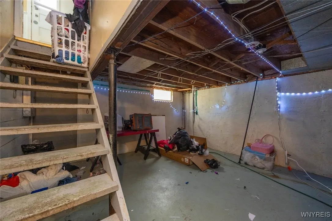 195 Parkhurst Boulevard, Tonawanda, New York 14223, Tonawanda, New York 14223, 3 Bedrooms Bedrooms, 6 Rooms Rooms,1 BathroomBathrooms,Residential,For Sale,195 Parkhurst Boulevard, Tonawanda, New York 14223,B1624005