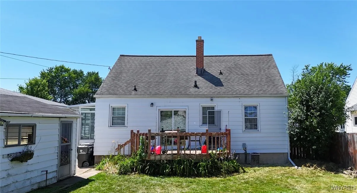 195 Parkhurst Boulevard, Tonawanda, New York 14223, Tonawanda, New York 14223, 3 Bedrooms Bedrooms, 6 Rooms Rooms,1 BathroomBathrooms,Residential,For Sale,195 Parkhurst Boulevard, Tonawanda, New York 14223,B1624005