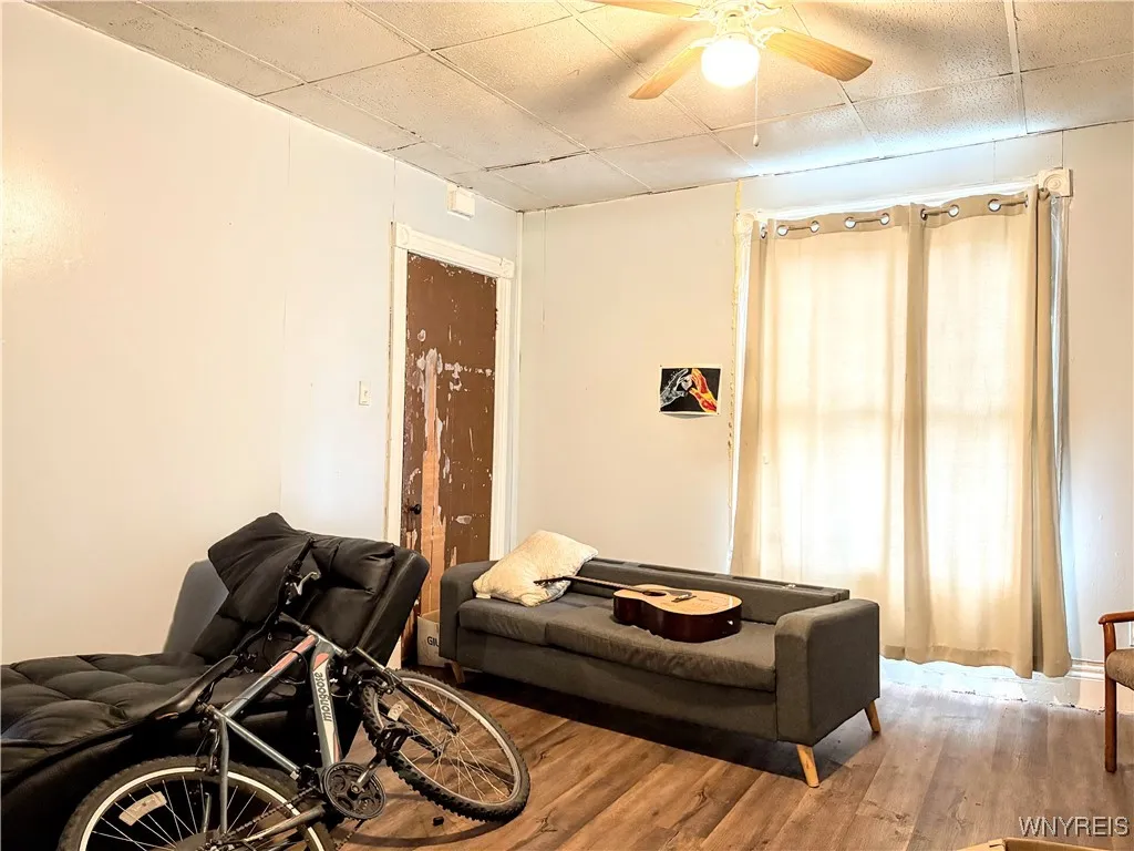 79 Hamburg Street, Buffalo, New York 14204, Buffalo, New York 14204, 9 Bedrooms Bedrooms, ,4 BathroomsBathrooms,Residential,For Sale,79 Hamburg Street, Buffalo, New York 14204,B1623528