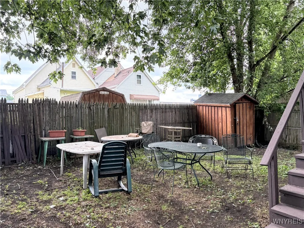 79 Hamburg Street, Buffalo, New York 14204, Buffalo, New York 14204, 9 Bedrooms Bedrooms, ,4 BathroomsBathrooms,Residential,For Sale,79 Hamburg Street, Buffalo, New York 14204,B1623528