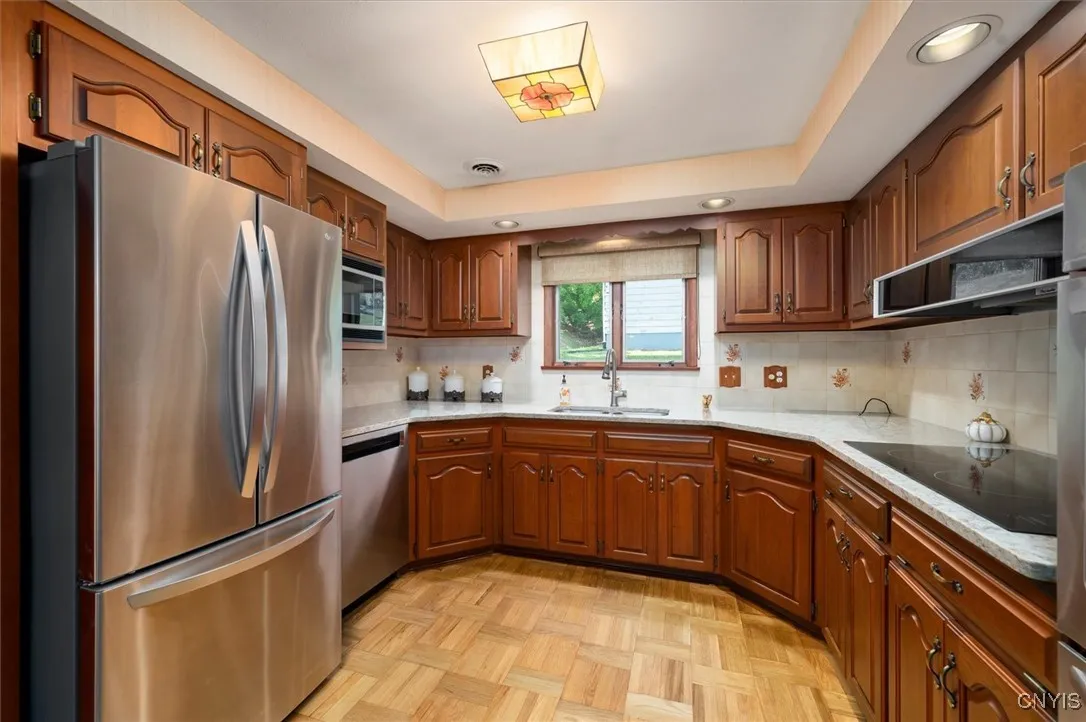 107 Huntshill Road, Geddes, New York 13209, Geddes, New York 13209, 3 Bedrooms Bedrooms, 7 Rooms Rooms,2 BathroomsBathrooms,Residential,Closed,107 Huntshill Road, Geddes, New York 13209,0,S1624144