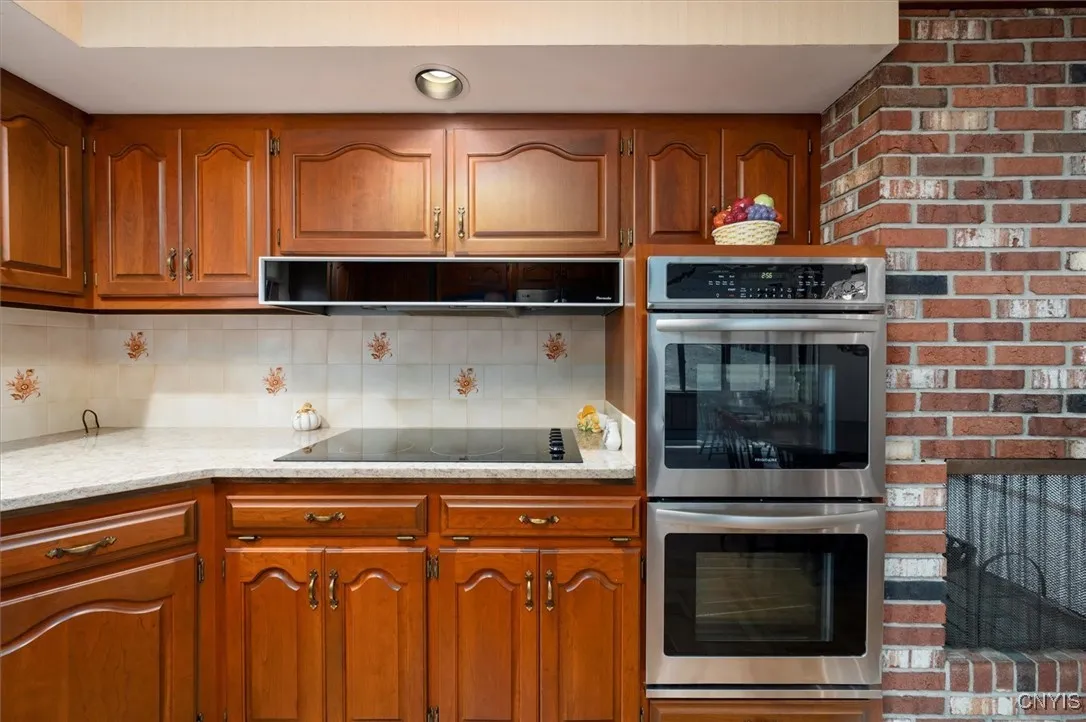 107 Huntshill Road, Geddes, New York 13209, Geddes, New York 13209, 3 Bedrooms Bedrooms, 7 Rooms Rooms,2 BathroomsBathrooms,Residential,Closed,107 Huntshill Road, Geddes, New York 13209,0,S1624144