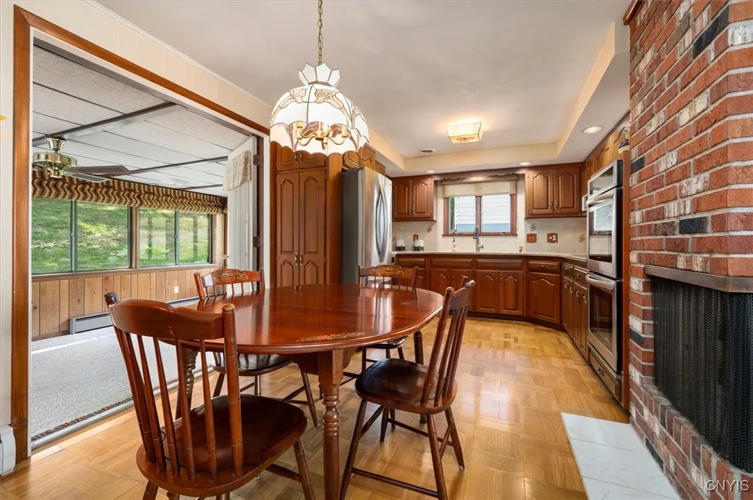 107 Huntshill Road, Geddes, New York 13209, Geddes, New York 13209, 3 Bedrooms Bedrooms, 7 Rooms Rooms,2 BathroomsBathrooms,Residential,Closed,107 Huntshill Road, Geddes, New York 13209,0,S1624144