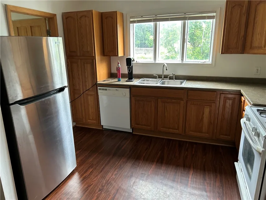 189 Chestnut Street, Corning City, New York 14830, Corning City, New York 14830, 4 Bedrooms Bedrooms, ,2 BathroomsBathrooms,Residential,For Sale,189 Chestnut Street, Corning City, New York 14830,R1624408