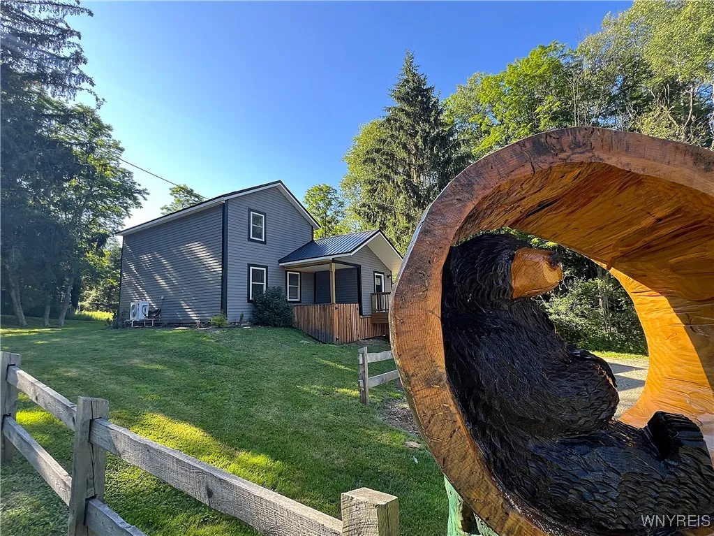 6924 Route 242 West, Ellicottville, New York 14731, Ellicottville, New York 14731, 3 Bedrooms Bedrooms, 6 Rooms Rooms,2 BathroomsBathrooms,Residential,For Sale,6924 Route 242 West, Ellicottville, New York 14731,B1624071