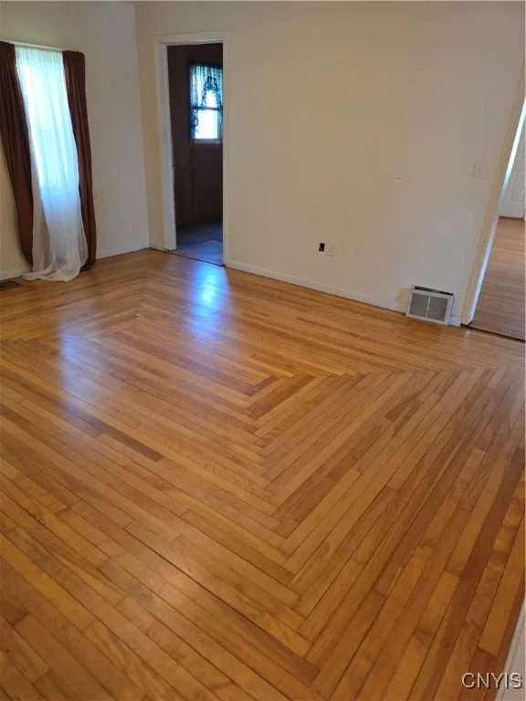 1110 Leeds Street, Utica, New York 13501, Utica, New York 13501, 3 Bedrooms Bedrooms, 8 Rooms Rooms,2 BathroomsBathrooms,Residential,Closed,1110 Leeds Street, Utica, New York 13501,0,S1623969