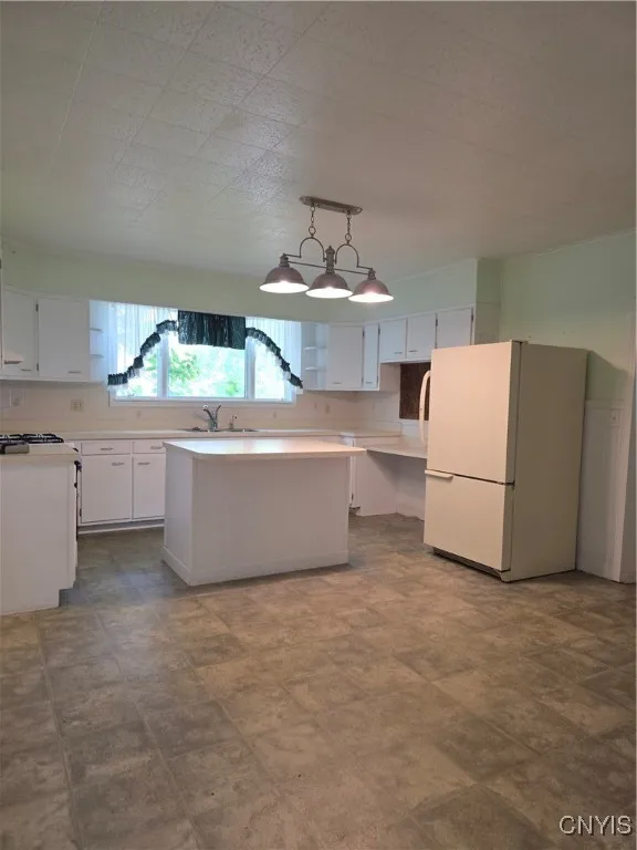 1110 Leeds Street, Utica, New York 13501, Utica, New York 13501, 3 Bedrooms Bedrooms, 8 Rooms Rooms,2 BathroomsBathrooms,Residential,Closed,1110 Leeds Street, Utica, New York 13501,0,S1623969