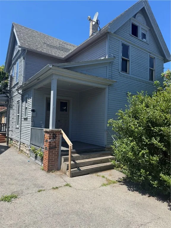 61 Sander Street, Rochester, New York 14605, Rochester, New York 14605, 6 Bedrooms Bedrooms, ,2 BathroomsBathrooms,Residential,Closed,61 Sander Street, Rochester, New York 14605,0,R1624451