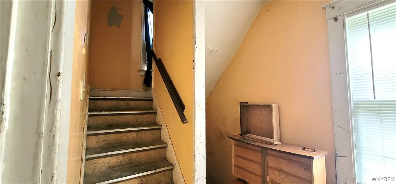412 17th Street, Niagara Falls, New York 14303, Niagara Falls, New York 14303, 4 Bedrooms Bedrooms, ,2 BathroomsBathrooms,Residential,For Sale,412 17th Street, Niagara Falls, New York 14303,0,B1624454