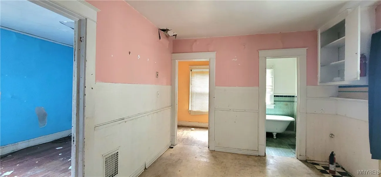 412 17th Street, Niagara Falls, New York 14303, Niagara Falls, New York 14303, 4 Bedrooms Bedrooms, ,2 BathroomsBathrooms,Residential,For Sale,412 17th Street, Niagara Falls, New York 14303,0,B1624454