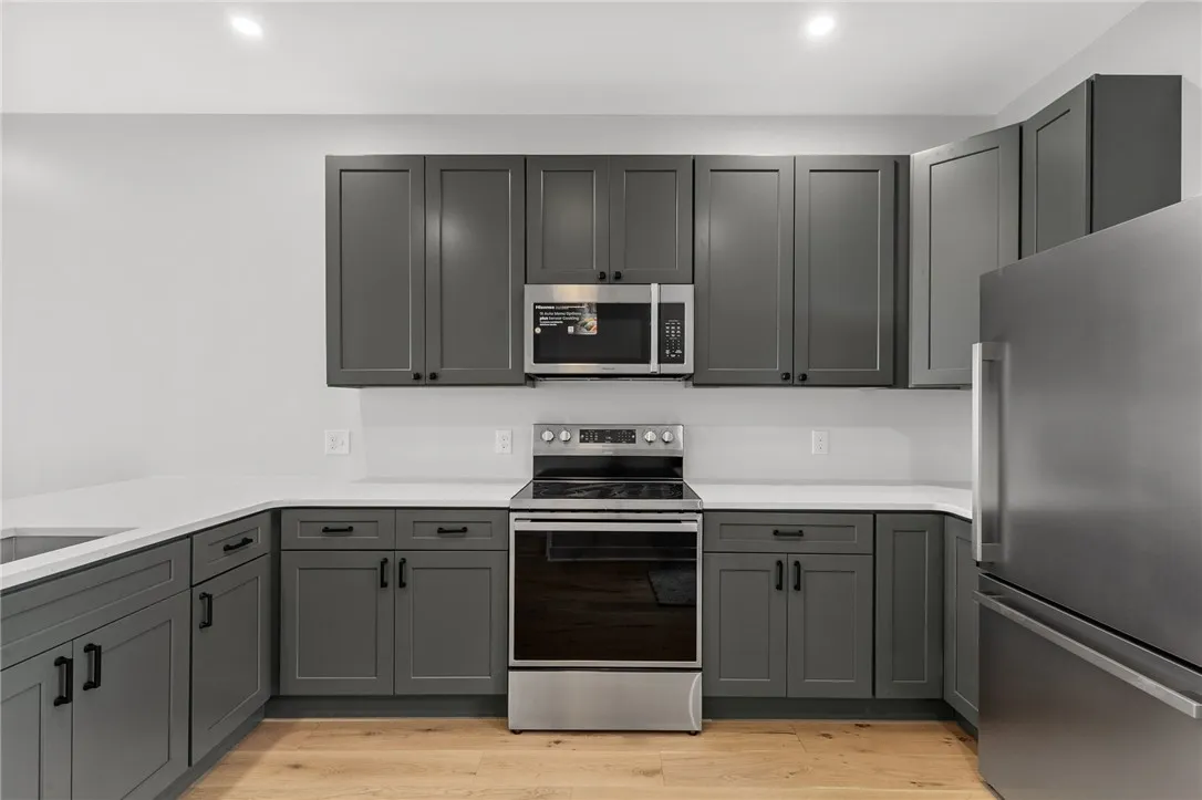 175 South Union Street, Rochester, New York 14607, Rochester, New York 14607, 2 Bedrooms Bedrooms, 4 Rooms Rooms,1 BathroomBathrooms,Residential,For Sale,175 South Union Street, Rochester, New York 14607,0,R1623439