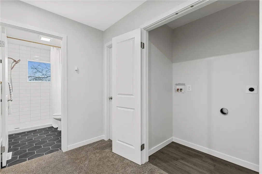175 South Union Street, Rochester, New York 14607, Rochester, New York 14607, 2 Bedrooms Bedrooms, 4 Rooms Rooms,1 BathroomBathrooms,Residential,For Sale,175 South Union Street, Rochester, New York 14607,0,R1623439