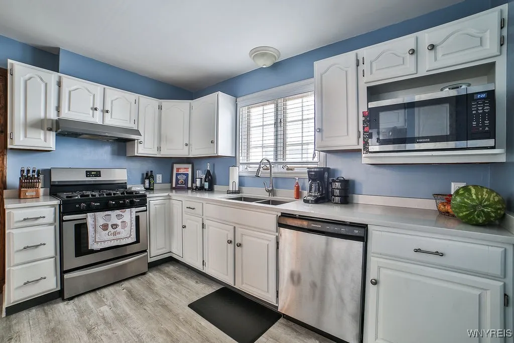 104 Shepard Avenue, Tonawanda, New York 14217, Tonawanda, New York 14217, 3 Bedrooms Bedrooms, ,2 BathroomsBathrooms,Residential,For Sale,104 Shepard Avenue, Tonawanda, New York 14217,B1624409