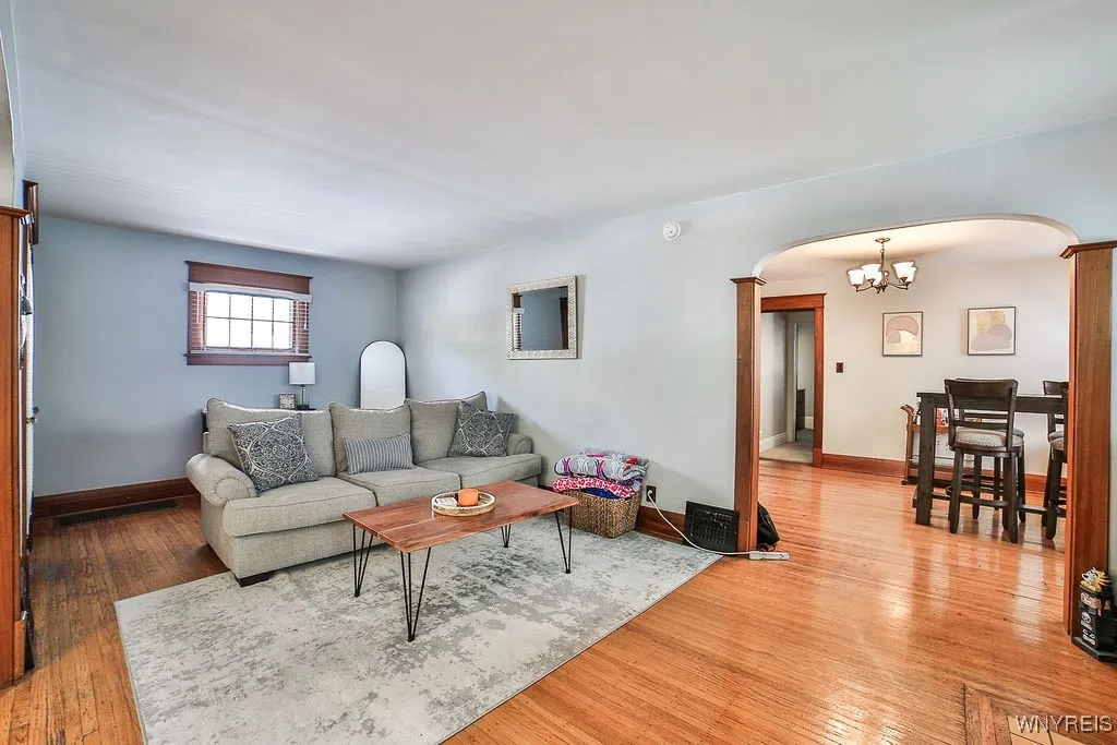 104 Shepard Avenue, Tonawanda, New York 14217, Tonawanda, New York 14217, 3 Bedrooms Bedrooms, ,2 BathroomsBathrooms,Residential,For Sale,104 Shepard Avenue, Tonawanda, New York 14217,B1624409