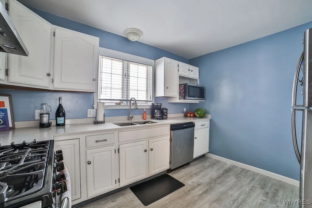 104 Shepard Avenue, Tonawanda, New York 14217, Tonawanda, New York 14217, 3 Bedrooms Bedrooms, ,2 BathroomsBathrooms,Residential,For Sale,104 Shepard Avenue, Tonawanda, New York 14217,B1624409
