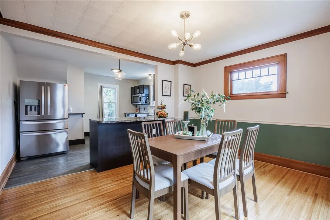 301 Tarrington Road, Irondequoit, New York 14609, Irondequoit, New York 14609, 4 Bedrooms Bedrooms, 7 Rooms Rooms,1 BathroomBathrooms,Residential,Closed,301 Tarrington Road, Irondequoit, New York 14609,0,R1624079