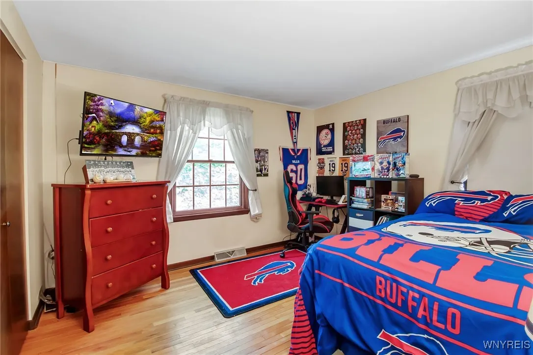5161 Armor Duells Road, Orchard Park, New York 141, Orchard Park, New York 14127, 4 Bedrooms Bedrooms, 12 Rooms Rooms,2 BathroomsBathrooms,Residential,For Sale,5161 Armor Duells Road, Orchard Park, New York 141,B1623393