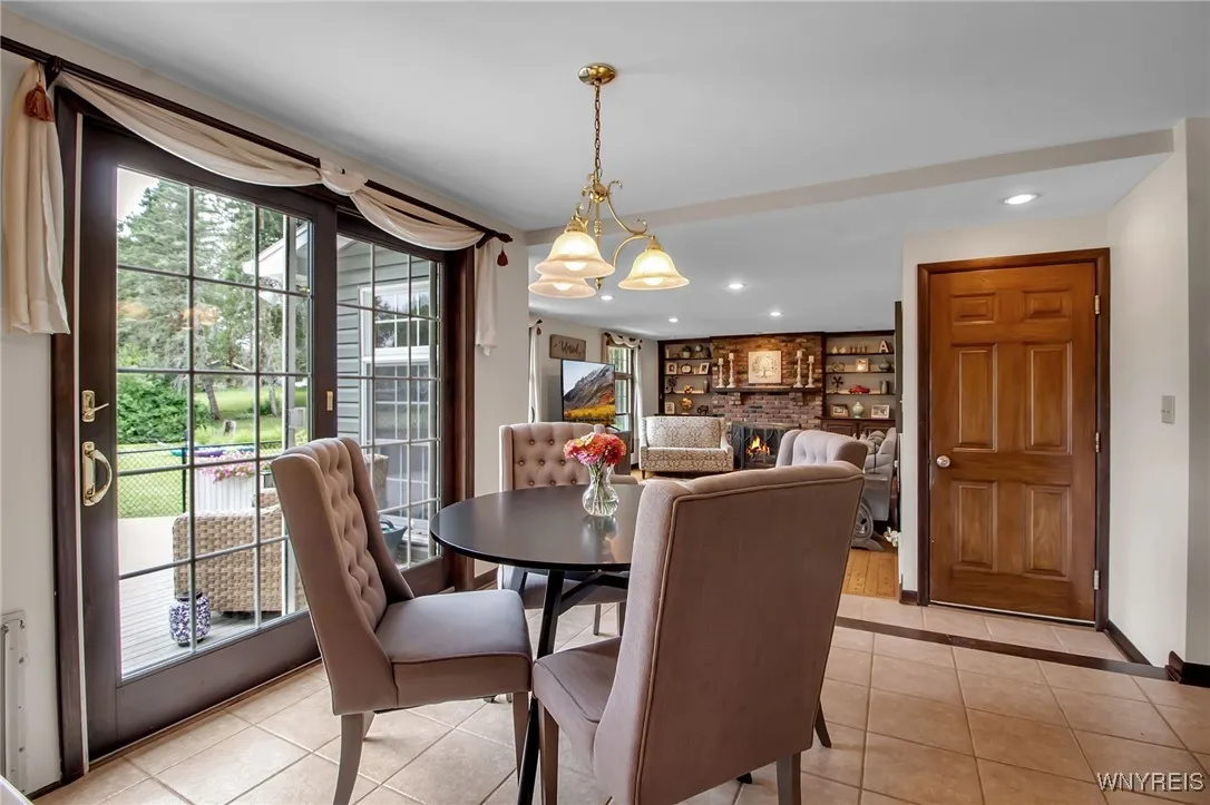 5161 Armor Duells Road, Orchard Park, New York 141, Orchard Park, New York 14127, 4 Bedrooms Bedrooms, 12 Rooms Rooms,2 BathroomsBathrooms,Residential,For Sale,5161 Armor Duells Road, Orchard Park, New York 141,B1623393