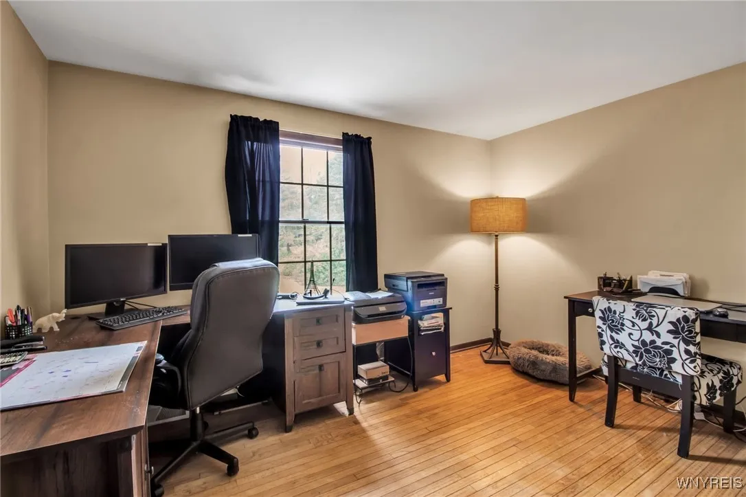 5161 Armor Duells Road, Orchard Park, New York 141, Orchard Park, New York 14127, 4 Bedrooms Bedrooms, 12 Rooms Rooms,2 BathroomsBathrooms,Residential,For Sale,5161 Armor Duells Road, Orchard Park, New York 141,B1623393