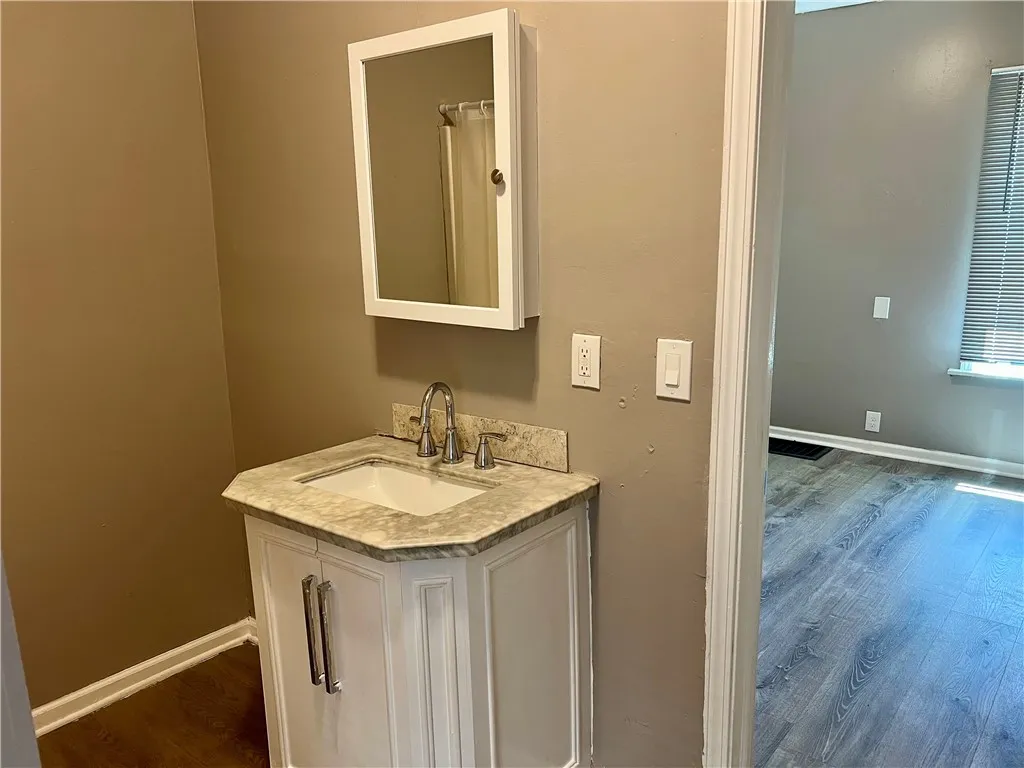 859 North Street, Rochester, New York 14605, Rochester, New York 14605, 2 Bedrooms Bedrooms, 5 Rooms Rooms,1 BathroomBathrooms,Residential,For Sale,859 North Street, Rochester, New York 14605,0,R1624442