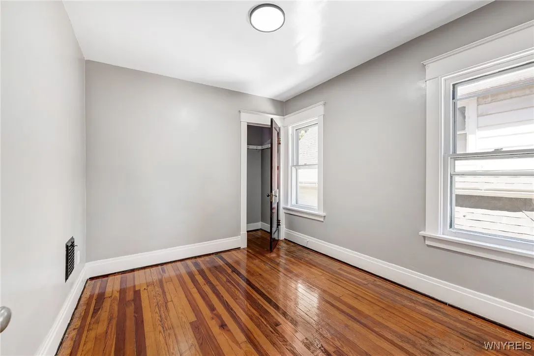 111 Sprenger Avenue, Buffalo, New York 14211, Buffalo, New York 14211, 5 Bedrooms Bedrooms, ,2 BathroomsBathrooms,Residential,Closed,111 Sprenger Avenue, Buffalo, New York 14211,0,B1624456