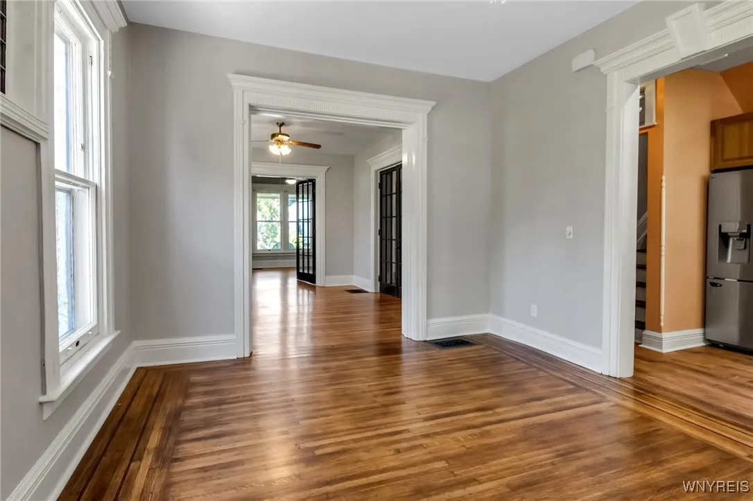 45 Saint Johns Place, Buffalo, New York 14201, Buffalo, New York 14201, 1 Bedroom Bedrooms, 6 Rooms Rooms,1 BathroomBathrooms,Residential Lease,For Rent,45 Saint Johns Place, Buffalo, New York 14201,B1624465