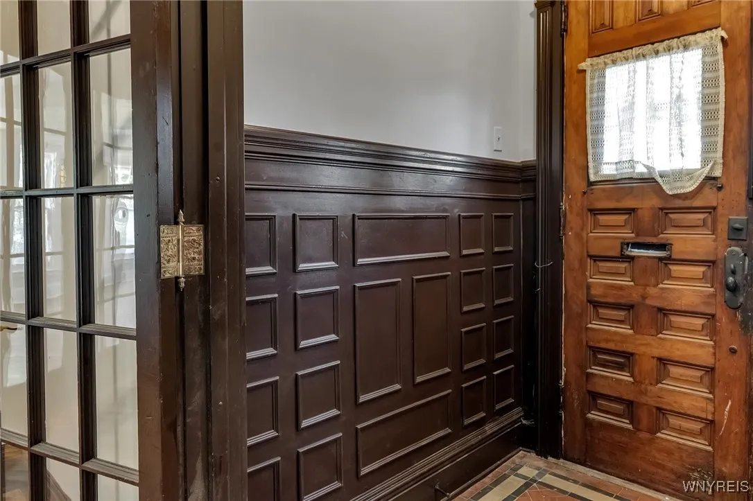 45 Saint Johns Place, Buffalo, New York 14201, Buffalo, New York 14201, 1 Bedroom Bedrooms, 6 Rooms Rooms,1 BathroomBathrooms,Residential Lease,For Rent,45 Saint Johns Place, Buffalo, New York 14201,B1624465
