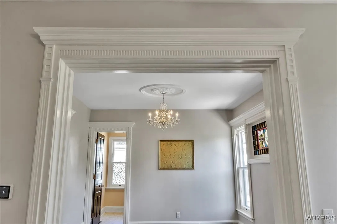 45 Saint Johns Place, Buffalo, New York 14201, Buffalo, New York 14201, 1 Bedroom Bedrooms, 6 Rooms Rooms,1 BathroomBathrooms,Residential Lease,For Rent,45 Saint Johns Place, Buffalo, New York 14201,B1624465