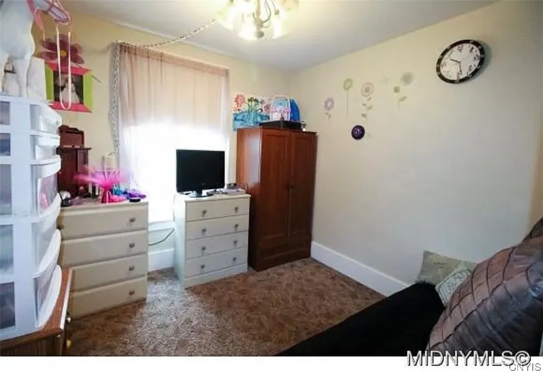 22-24 Kellogg Street, Kirkland, New York 13323, Kirkland, New York 13323, 3 Bedrooms Bedrooms, 6 Rooms Rooms,1 BathroomBathrooms,Residential Lease,For Rent,22-24 Kellogg Street, Kirkland, New York 13323,S1624477