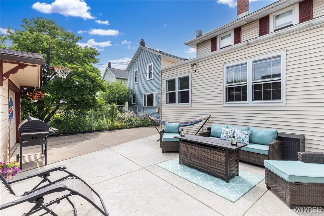 244 Taunton Place, Buffalo, New York 14216, Buffalo, New York 14216, 3 Bedrooms Bedrooms, 8 Rooms Rooms,1 BathroomBathrooms,Residential,For Sale,244 Taunton Place, Buffalo, New York 14216,B1622693