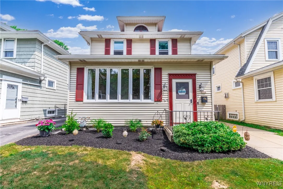 244 Taunton Place, Buffalo, New York 14216, Buffalo, New York 14216, 3 Bedrooms Bedrooms, 8 Rooms Rooms,1 BathroomBathrooms,Residential,For Sale,244 Taunton Place, Buffalo, New York 14216,B1622693