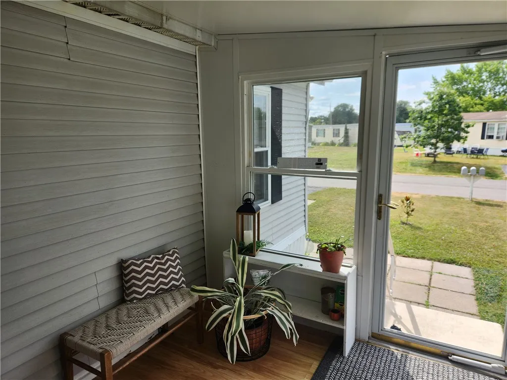 97 Locust Drive, Hamlin, New York 14464, Hamlin, New York 14464, 3 Bedrooms Bedrooms, 7 Rooms Rooms,2 BathroomsBathrooms,Residential,Closed,97 Locust Drive, Hamlin, New York 14464,0,R1624317