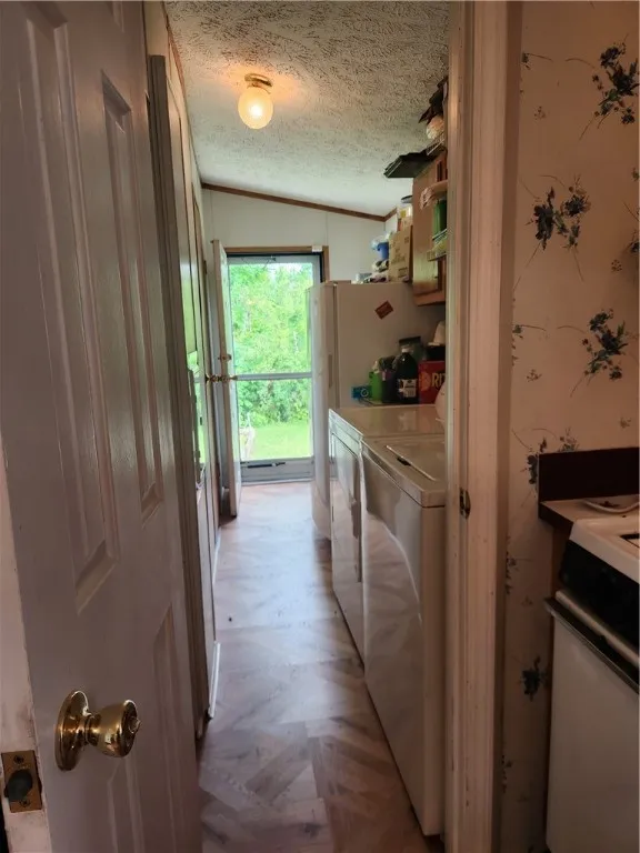 97 Locust Drive, Hamlin, New York 14464, Hamlin, New York 14464, 3 Bedrooms Bedrooms, 7 Rooms Rooms,2 BathroomsBathrooms,Residential,Closed,97 Locust Drive, Hamlin, New York 14464,0,R1624317