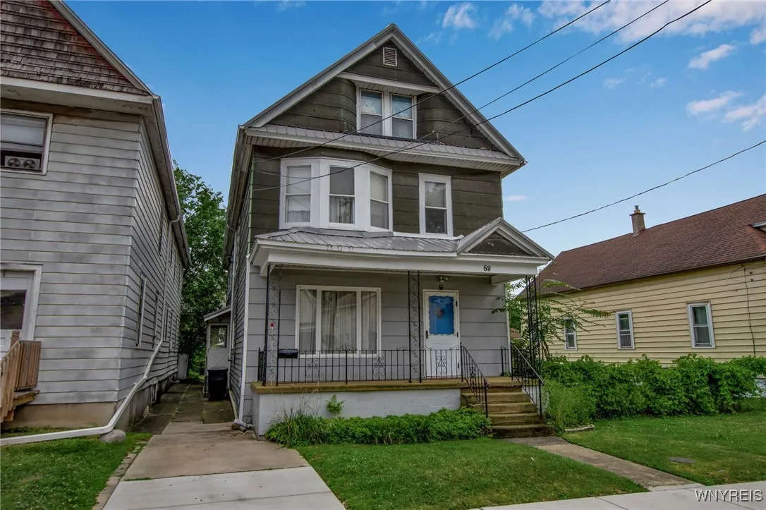 68 Center Street, Lackawanna, New York 14218, Lackawanna, New York 14218, 8 Bedrooms Bedrooms, ,3 BathroomsBathrooms,Residential,Closed,68 Center Street, Lackawanna, New York 14218,0,B1624204