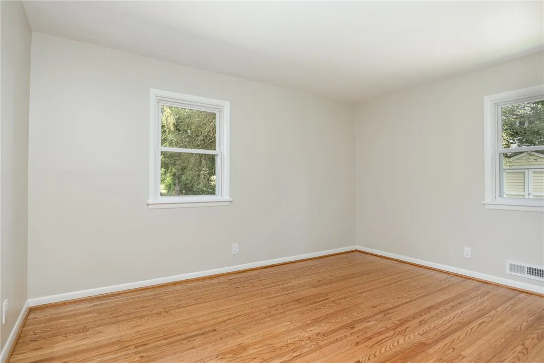 BEDROOM #2