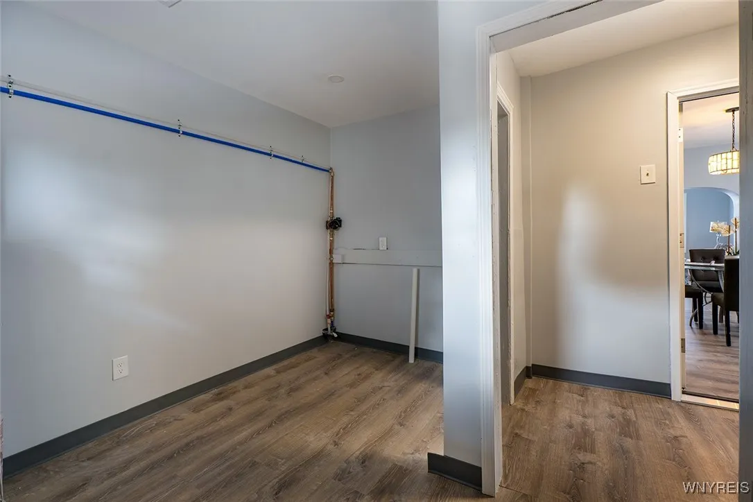 29 Melvin Place, Buffalo, New York 14210, Buffalo, New York 14210, 4 Bedrooms Bedrooms, ,2 BathroomsBathrooms,Residential,Closed,29 Melvin Place, Buffalo, New York 14210,0,B1624512