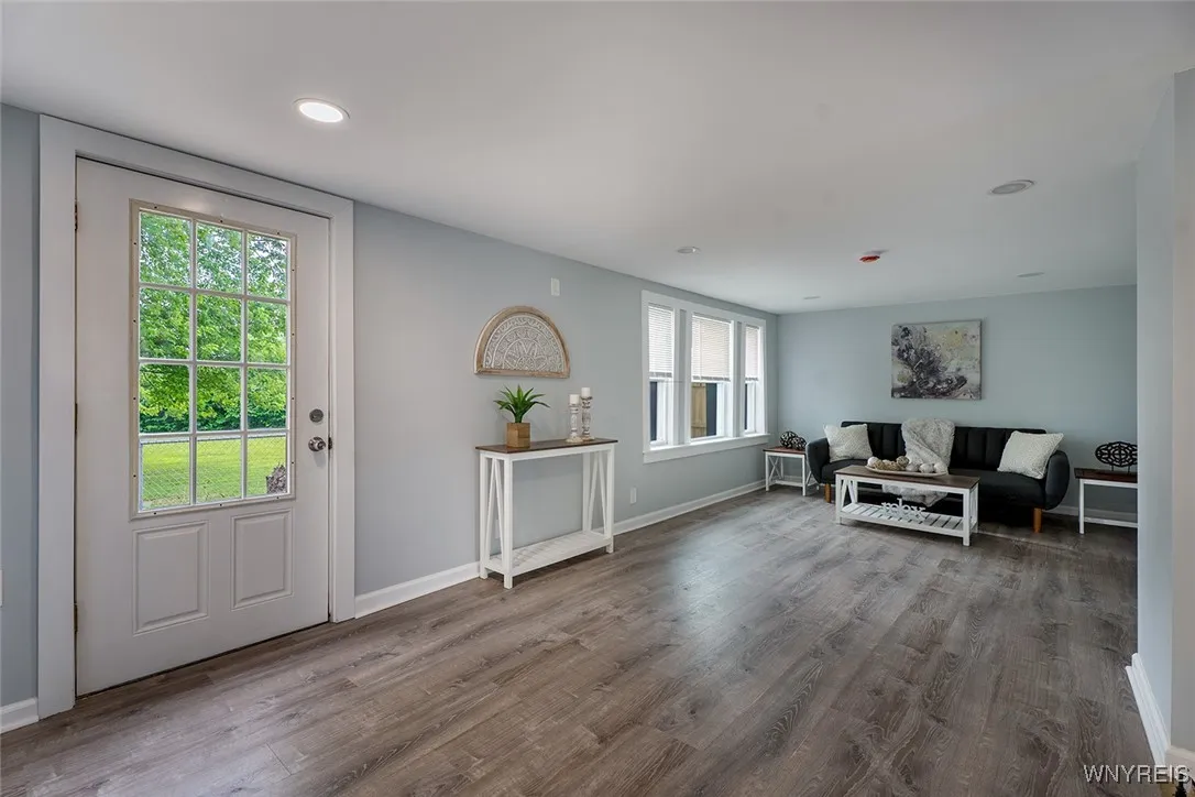 29 Melvin Place, Buffalo, New York 14210, Buffalo, New York 14210, 4 Bedrooms Bedrooms, ,2 BathroomsBathrooms,Residential,Closed,29 Melvin Place, Buffalo, New York 14210,0,B1624512