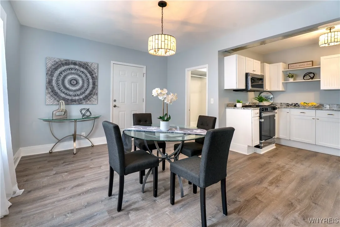 29 Melvin Place, Buffalo, New York 14210, Buffalo, New York 14210, 4 Bedrooms Bedrooms, ,2 BathroomsBathrooms,Residential,Closed,29 Melvin Place, Buffalo, New York 14210,0,B1624512