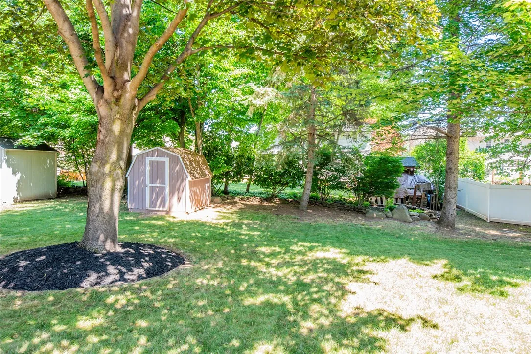 94 Woodmill Drive, Greece, New York 14626, Greece, New York 14626, 3 Bedrooms Bedrooms, 6 Rooms Rooms,2 BathroomsBathrooms,Residential,Closed,94 Woodmill Drive, Greece, New York 14626,0,R1624066