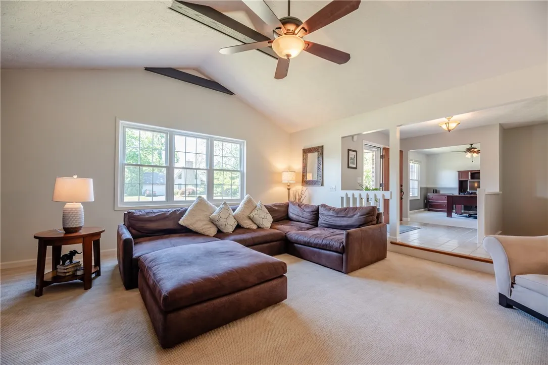94 Woodmill Drive, Greece, New York 14626, Greece, New York 14626, 3 Bedrooms Bedrooms, 6 Rooms Rooms,2 BathroomsBathrooms,Residential,Closed,94 Woodmill Drive, Greece, New York 14626,0,R1624066
