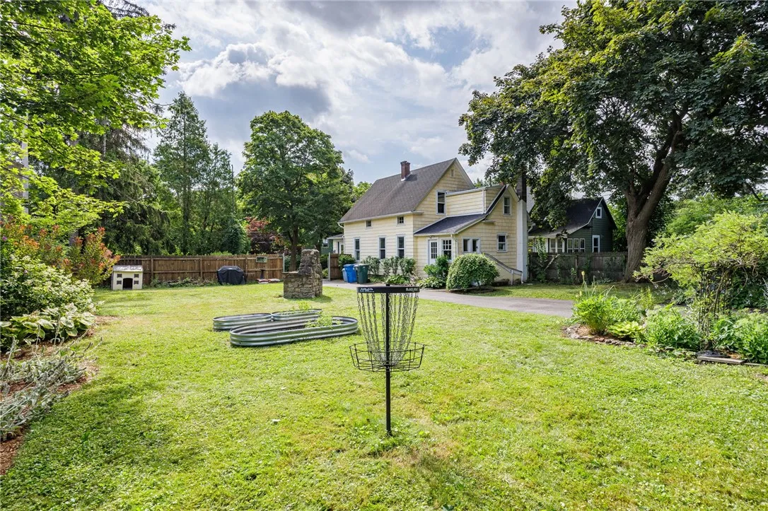 25 Clark Street, Rochester, New York 14609, Rochester, New York 14609, 3 Bedrooms Bedrooms, 8 Rooms Rooms,1 BathroomBathrooms,Residential,Closed,25 Clark Street, Rochester, New York 14609,0,R1624525