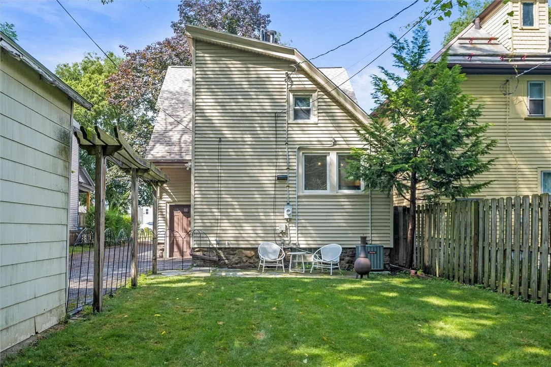 313 Linden Street, Rochester, New York 14620, Rochester, New York 14620, 3 Bedrooms Bedrooms, 7 Rooms Rooms,1 BathroomBathrooms,Residential,Closed,313 Linden Street, Rochester, New York 14620,0,R1623826