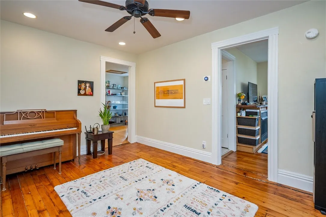 313 Linden Street, Rochester, New York 14620, Rochester, New York 14620, 3 Bedrooms Bedrooms, 7 Rooms Rooms,1 BathroomBathrooms,Residential,Closed,313 Linden Street, Rochester, New York 14620,0,R1623826