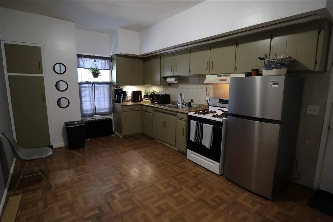 1438-1440 Clifford Avenue, Rochester, New York 146, Rochester, New York 14621, 20 Rooms Rooms,Commercial Sale,Closed,1438-1440 Clifford Avenue, Rochester, New York 146,0,R1624181