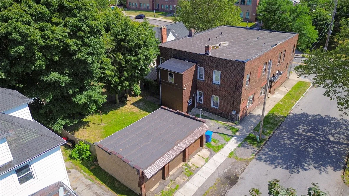 1438-1440 Clifford Avenue, Rochester, New York 146, Rochester, New York 14621, 20 Rooms Rooms,Commercial Sale,Closed,1438-1440 Clifford Avenue, Rochester, New York 146,0,R1624181