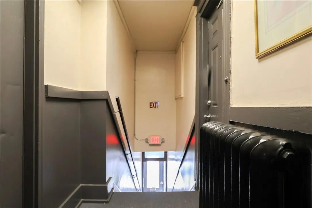 1438-1440 Clifford Avenue, Rochester, New York 146, Rochester, New York 14621, 20 Rooms Rooms,Commercial Sale,Closed,1438-1440 Clifford Avenue, Rochester, New York 146,0,R1624181