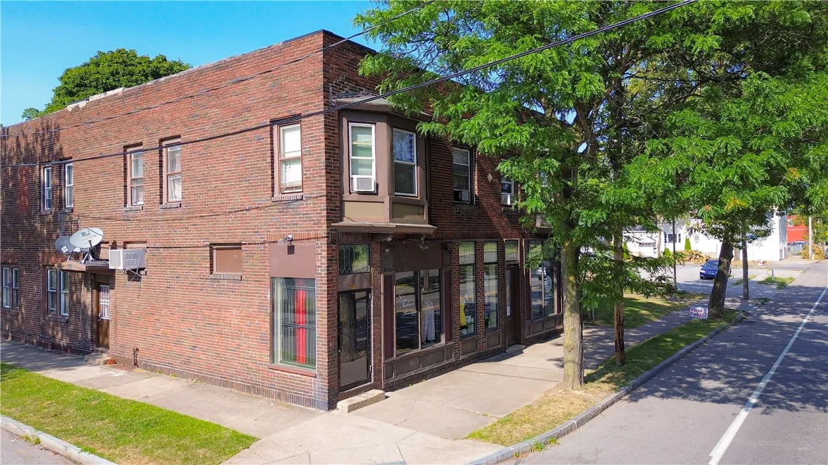 1438-1440 Clifford Avenue, Rochester, New York 146, Rochester, New York 14621, 20 Rooms Rooms,Commercial Sale,Closed,1438-1440 Clifford Avenue, Rochester, New York 146,0,R1624181