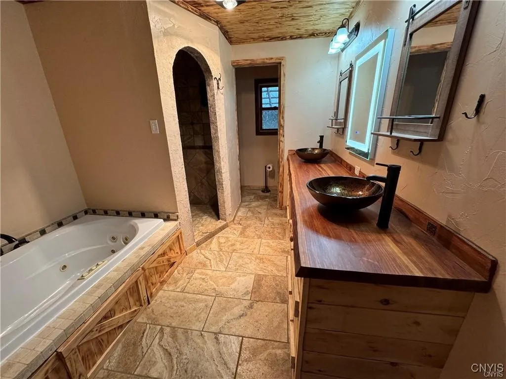 25345 Bonney Road, Brownville, New York 13601, Brownville, New York 13601, 3 Bedrooms Bedrooms, 7 Rooms Rooms,2 BathroomsBathrooms,Residential Lease,For Rent,25345 Bonney Road, Brownville, New York 13601,S1624517