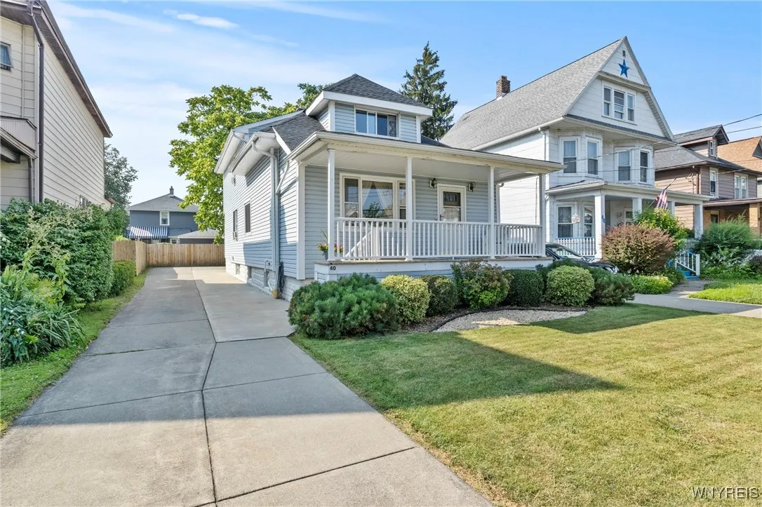 40 Alsace Ave Avenue, Buffalo, New York 14220, Buffalo, New York 14220, 3 Bedrooms Bedrooms, 9 Rooms Rooms,2 BathroomsBathrooms,Residential,Closed,40 Alsace Ave Avenue, Buffalo, New York 14220,0,B1624488